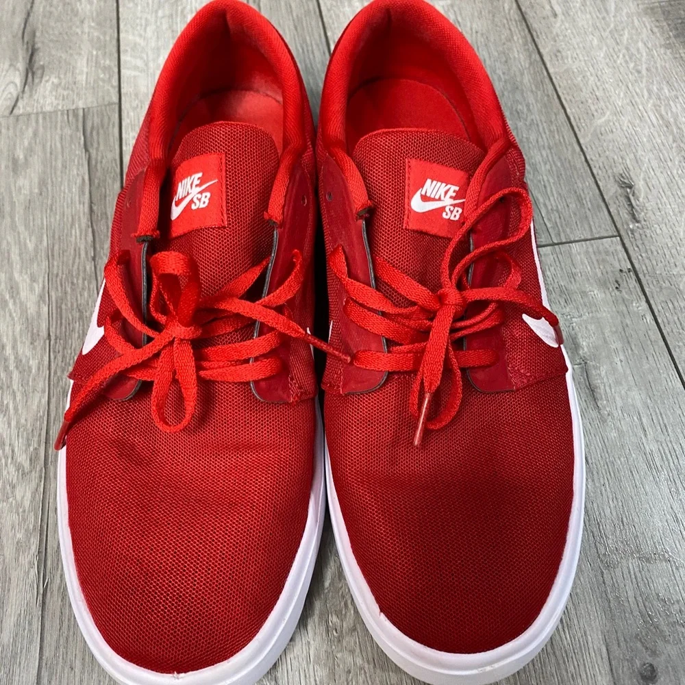 Nike Sb supreme colorway size 10 - Picture 1 of 6